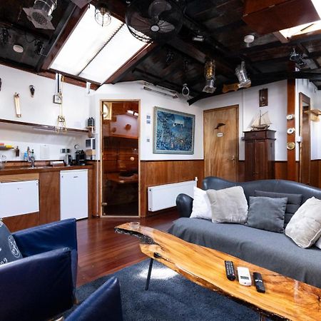 ホテル Anna Houseboat アムステルダム エクステリア 写真