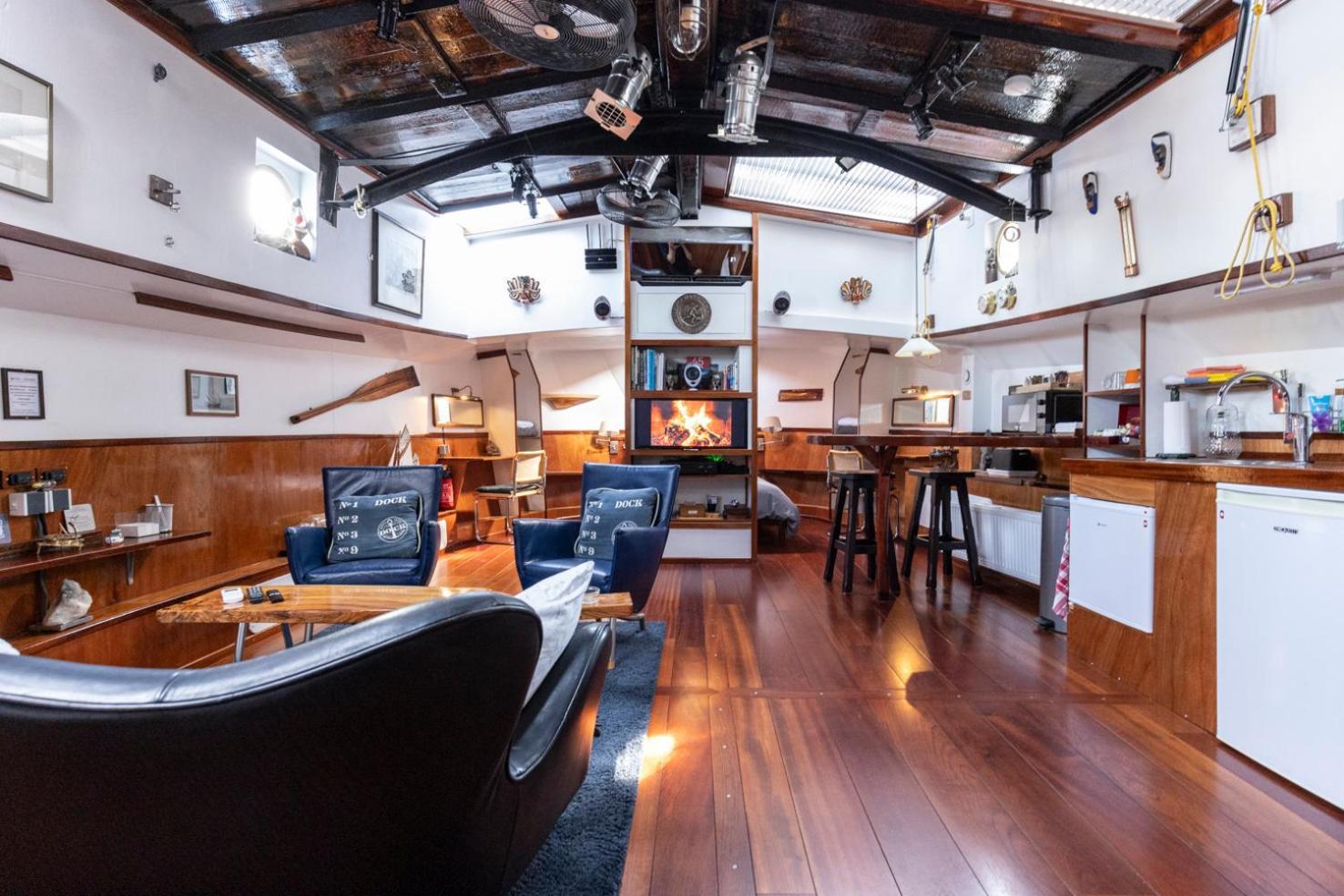 ホテル Anna Houseboat アムステルダム エクステリア 写真
